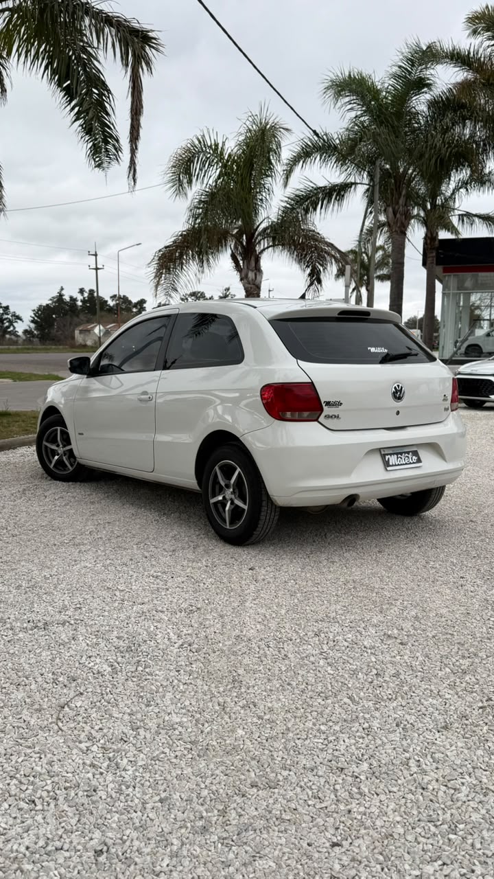 VOLKSWAGEN - GOL  TREND   1.6   3P  - MANUAL  - 2013